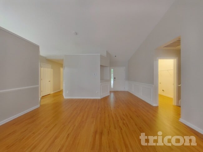 Photo - 2009 Moonstone Ln
