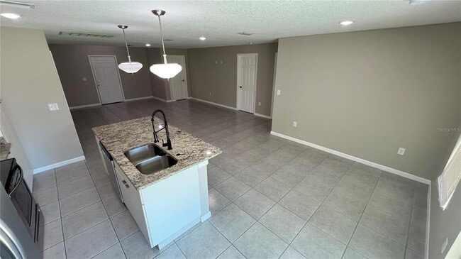 Photo - 1550 Pace Dr NW