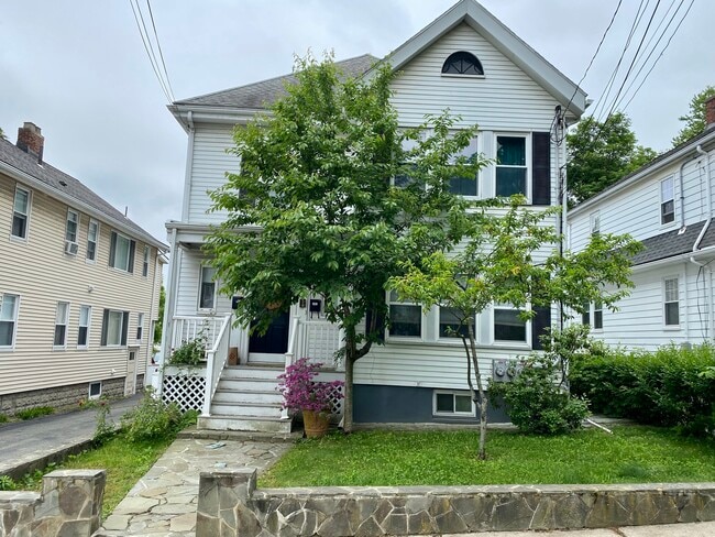 Photo - 19 Burton St Unit 2