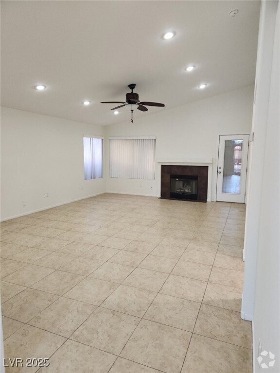 Building Photo - 5017 Vista Loma Way Rental