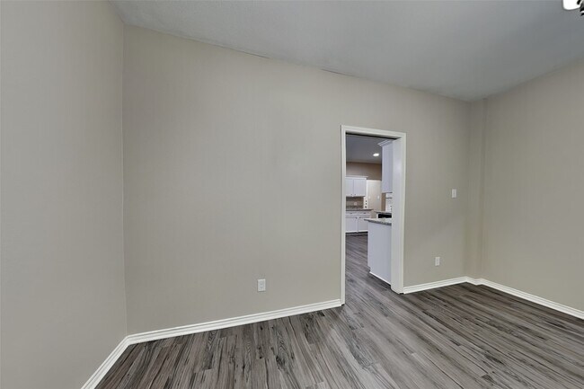 Photo - 26953 Kings Crescent Dr