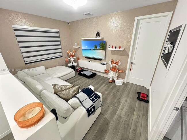 Photo - 4386 NW 80th Ct Unit 4386