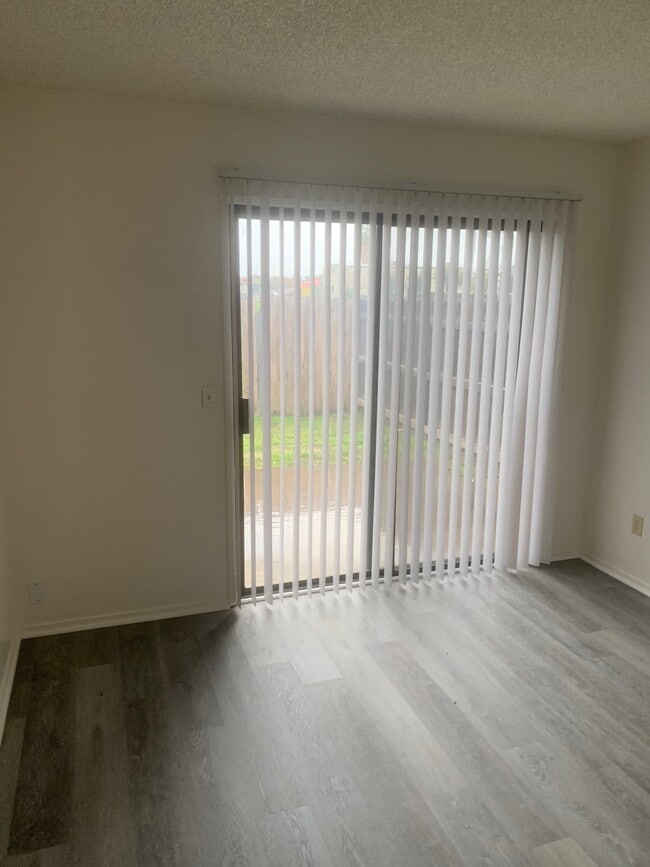 Photo - 1127 Bel Aire Cir