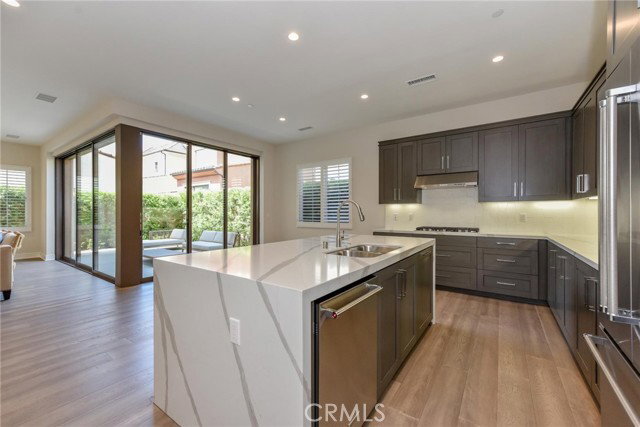 Photo - 121 Linda Vis