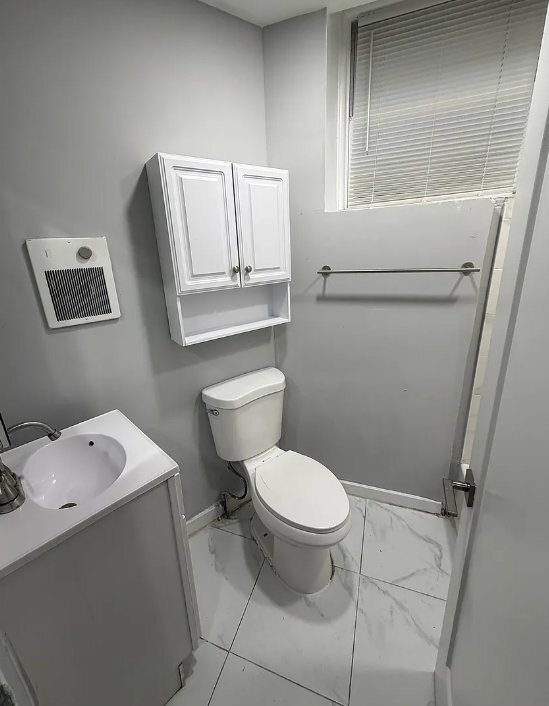 Photo - 625 Vernon Rd Unit A1