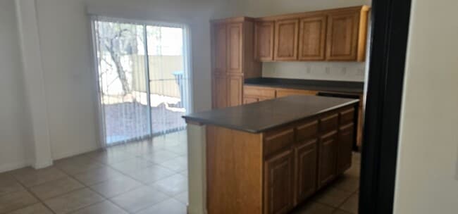 Photo - Beautiful Spacious 3 Bedroom Home for Rent