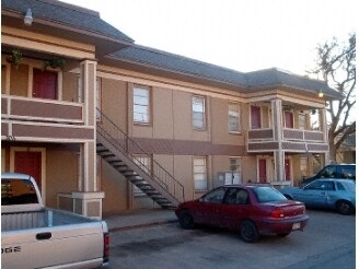 Photo - 305-309 NW 4th St Apartments