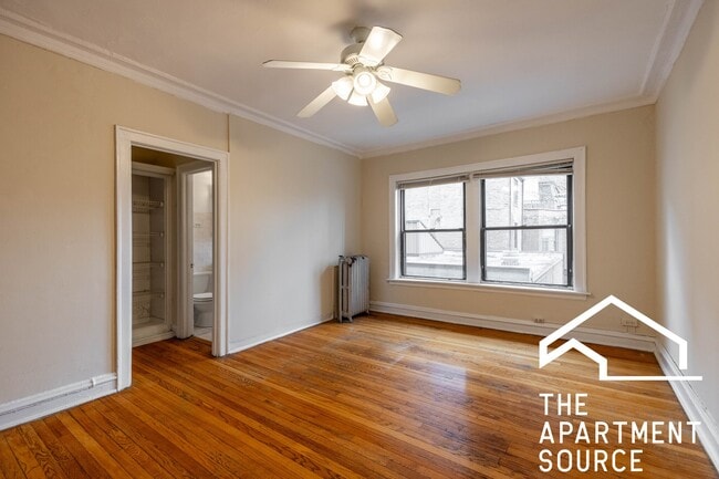 Photo - 1164 N Dearborn St Unidad 301