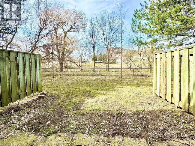 Photo - 1200 Courtland Ave E