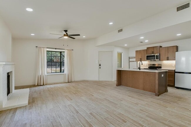 Photo - 8415 Fathom Cir