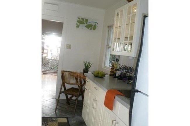 Photo - 3046 E Vista St