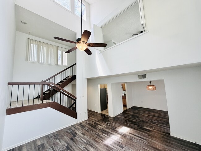 Building Photo - 2058 Watermark Pl