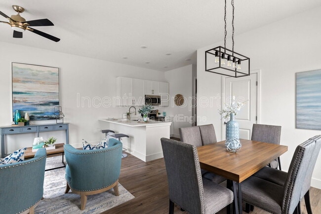 Photo - 438 Goodall Ave