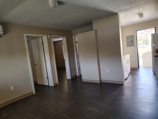 Photo - 550 S John Young Pkwy Unit 10