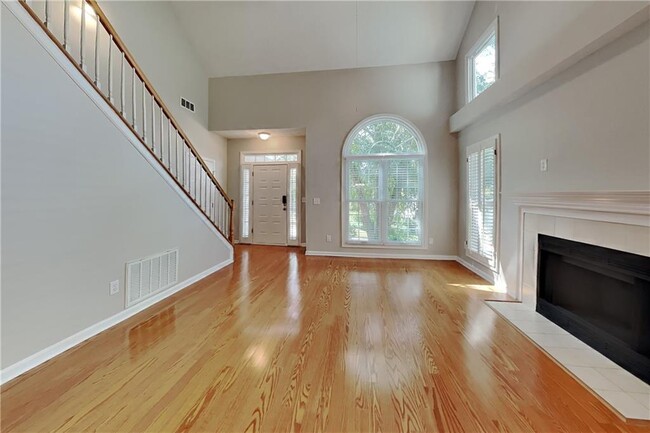 145 Riversong Dr