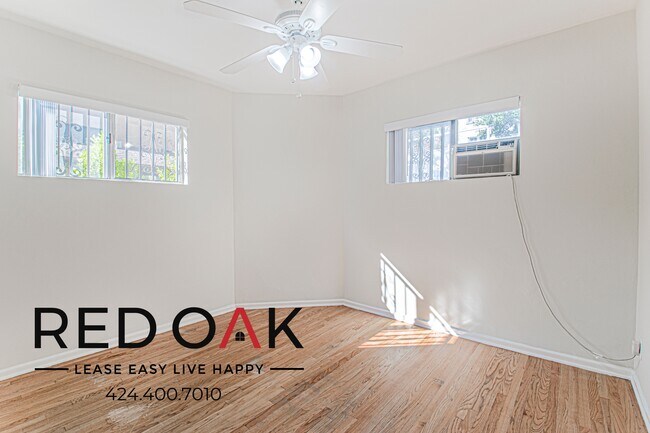 Photo - 6655 Franklin Ave Unidad 11