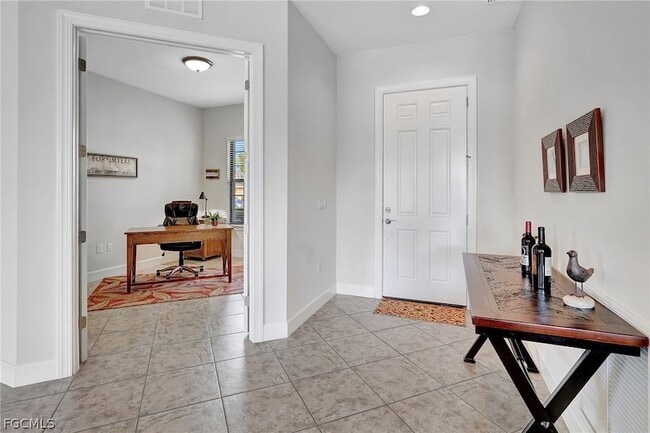 Photo - 10879 Rutherford Rd