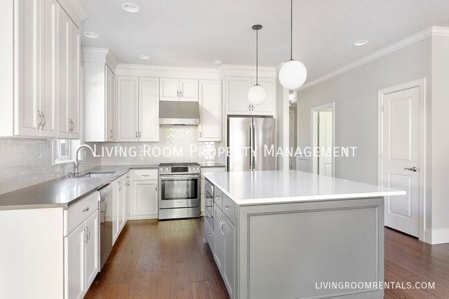 Photo - 2626 N Winchell St