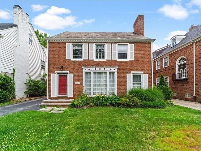 Building Photo - 19609 Winslow Rd Unit Up