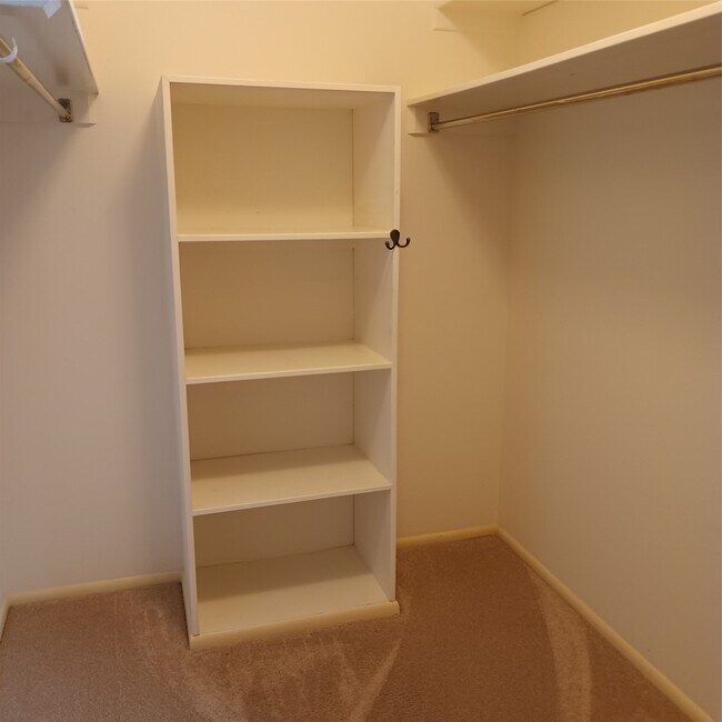 Photo - 5837 Northgap Dr