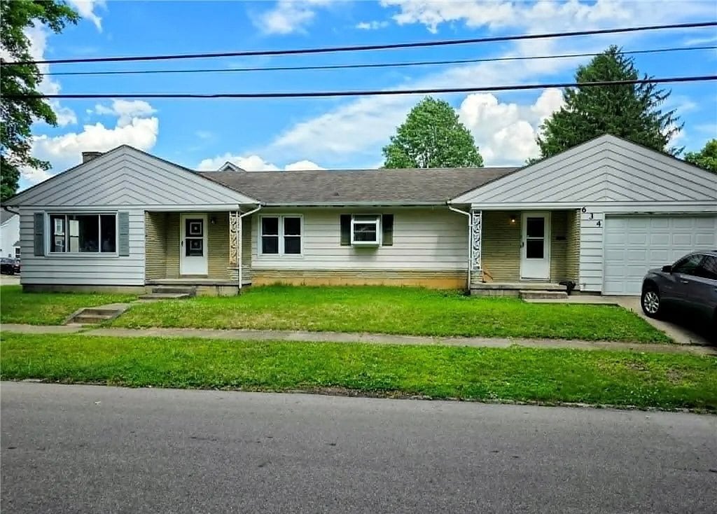 Photo - 634 N Mt Pleasant Ave