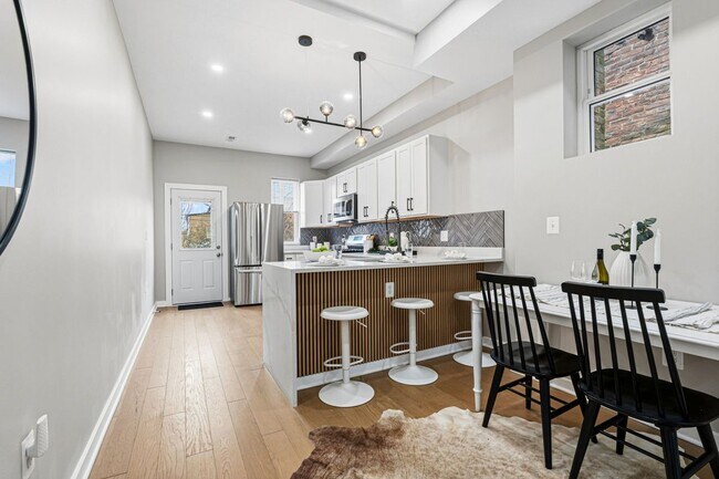 Photo - 2906 Clifton Ave