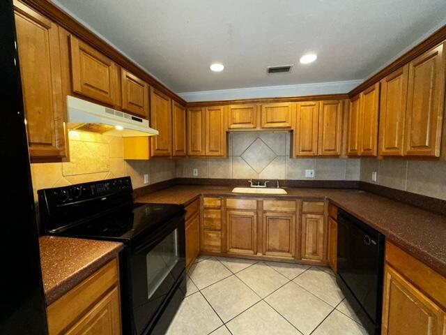 Photo - 184 Benchor Rd NW