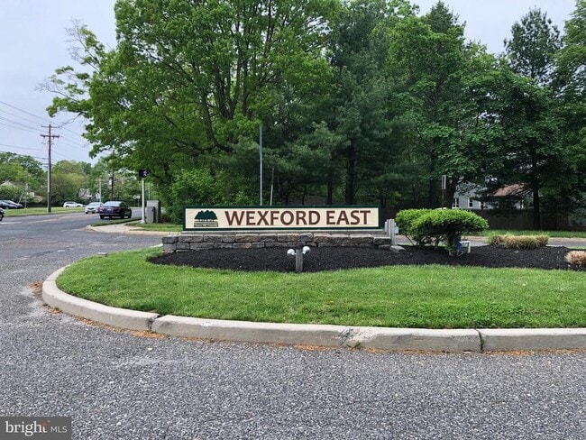 Photo - 20 Oakley Dr