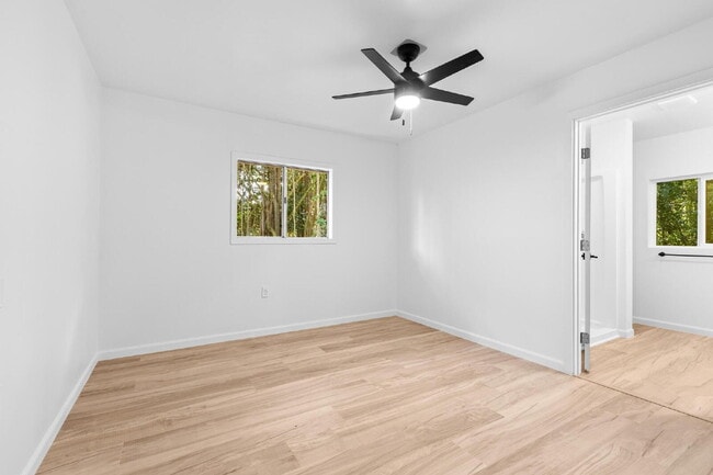 Photo - Available Now! 3/1.5 For Rent in HPP Unidad #B