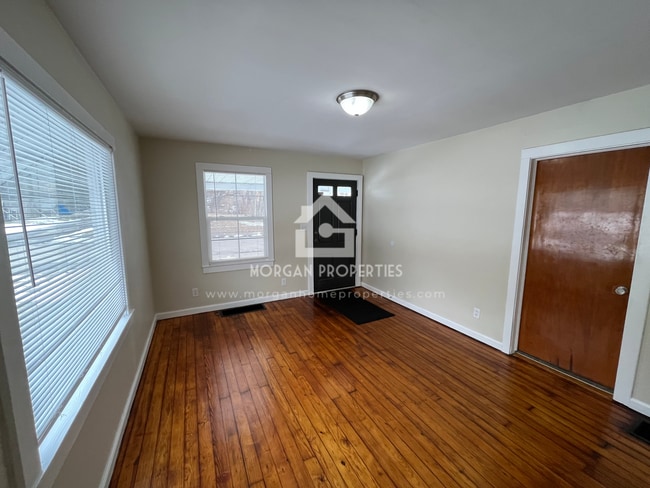 Photo - 1229 W 13th St