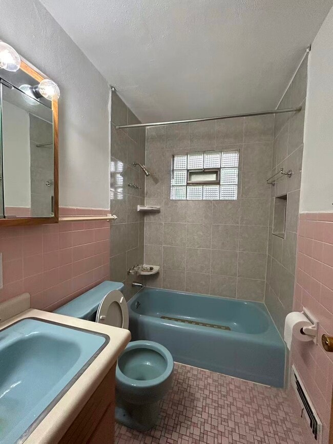Photo - 2345 Brooksprings Dr Unidad 1