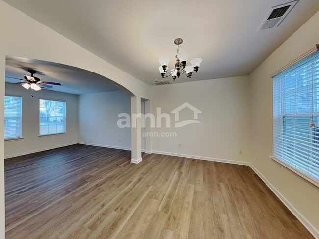 Photo - 430 Dockside Ln NW