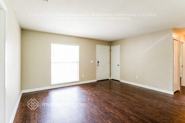 Photo - 3807 Spoonbill Ave