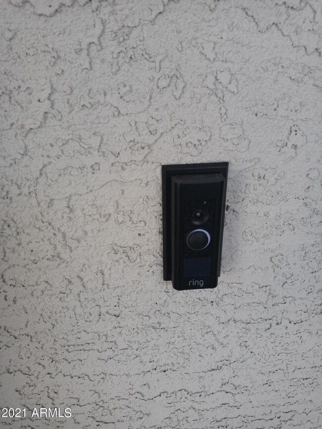 Photo - 440 S 202nd Ln