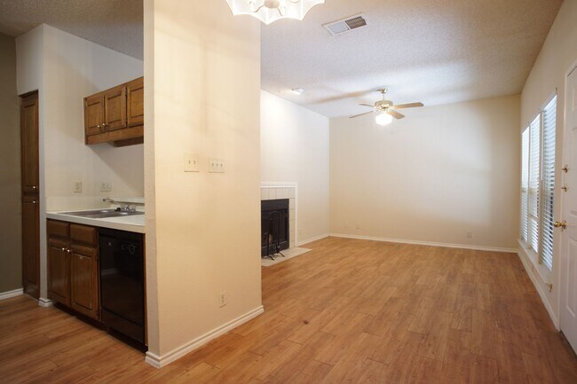 Photo - PRELEASE 8/15/2025 2 bed 2 bath Unit 102