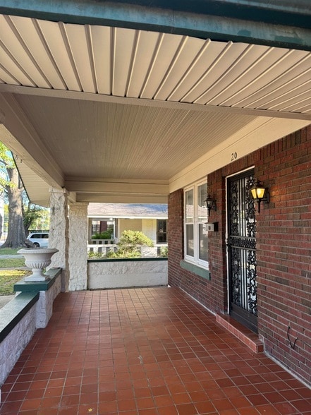 Photo - 20 S Auburndale St