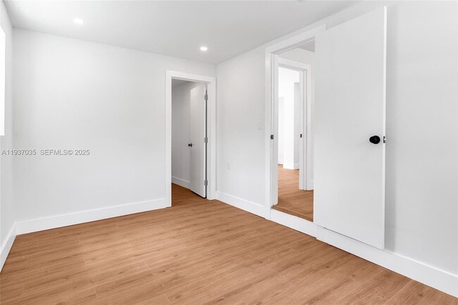 Photo - 1046 Jann Ave