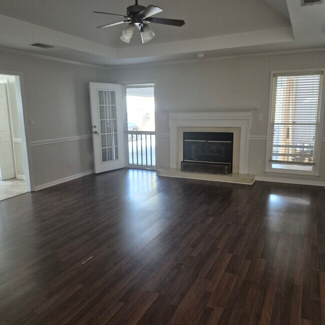 Photo - 199 Autumn Trace Ct