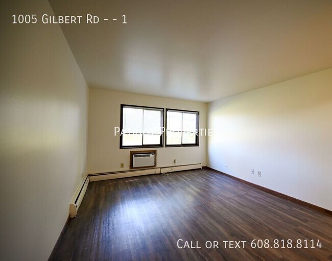 Photo - 1005 Gilbert Rd Unidad 1