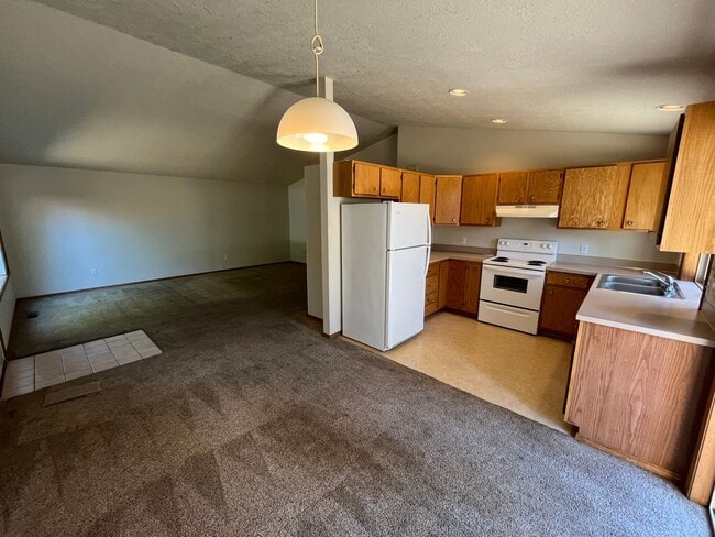 Photo - Midtown 3 Bed/2 Bath Single Family Home - Norton Ave