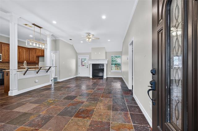 Photo - 4814 Hilre Dr