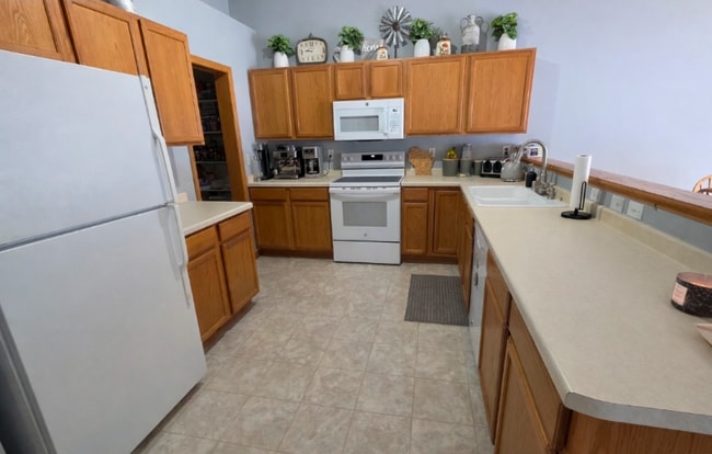 Photo - 2234 Patrick Ln