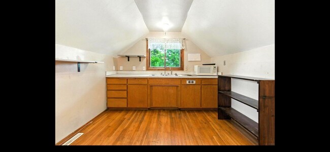 Photo - 3116 Pocahontas Rd Unidad 3116 Pocahontas B-Upstairs