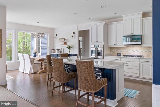 Photo - 35228 Acadia Ln