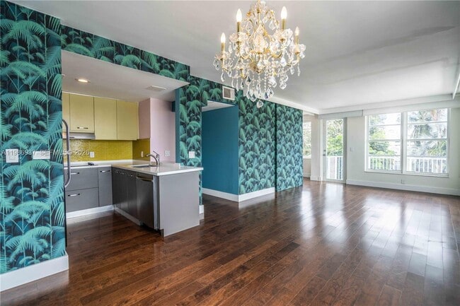 Photo - 1150 Euclid Ave Unit 304