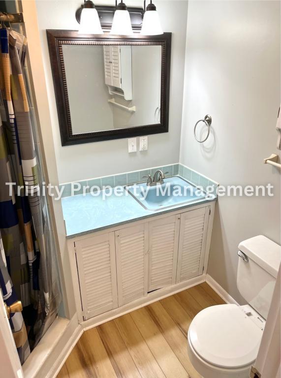 Photo - 628 Collins Ave