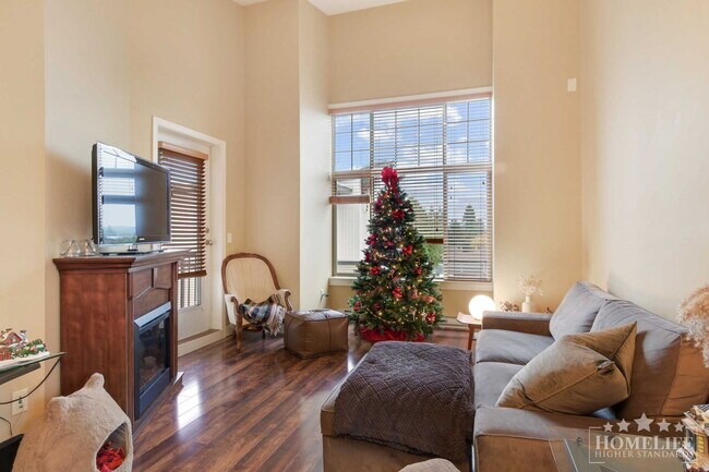 Photo - Exceptional Condo Living in the Heart of Maple Ridge — 1 Bed Plus Den / 1 Bath Corner Unit at Wel... Unit 406