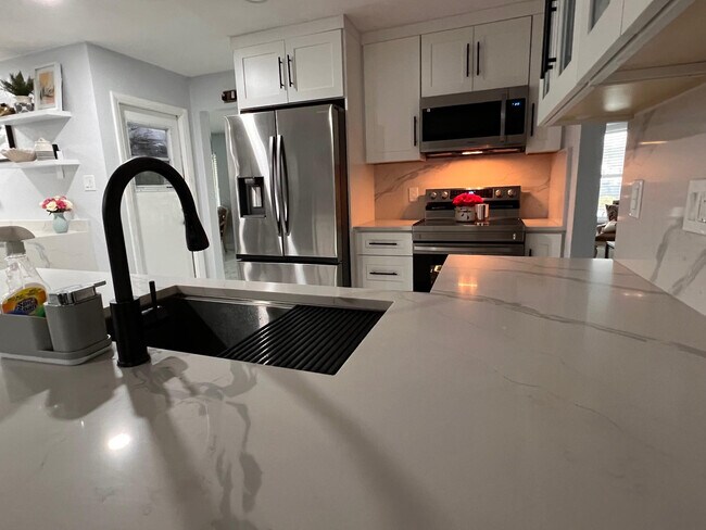 Photo - 165 NW 78th Ave