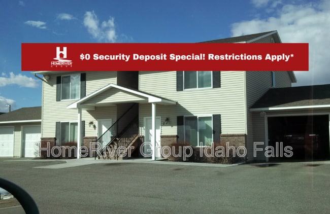 Photo - 1374 Midway Ave Unit Apt 4
