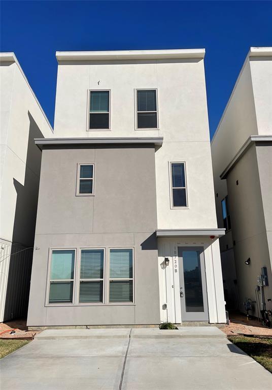 Photo - 18720 Centro Main St Unit B